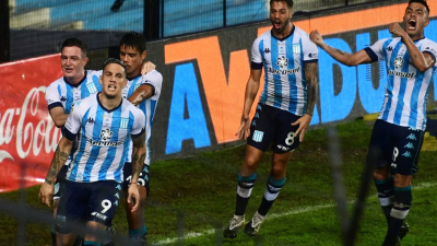 El chaqueño Copetti le dio la victoria a Racing en el clásico de Avellaneda