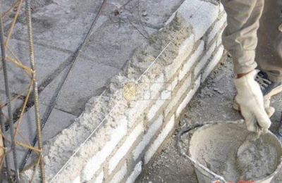 Proponen fabricar ladrillos con botellas PET en barrios de Resistencia