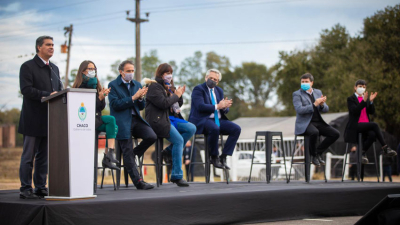 Capitanich y Fernández inauguraron el último tramo de la ruta provincial 7