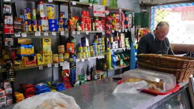 Cambio de hábitos, la compra del mes migró a la diaria