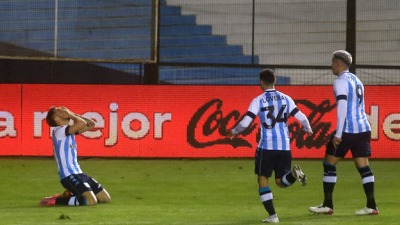 Con Claudio Úbeda Racing encontró un poco de paz al vencer a Newell’s