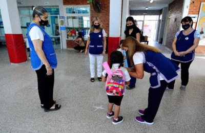 Educación prepara un paso clave para avanzar hacia la presencialidad plena