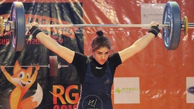 Una correntina se coronó campeona mundial de levantamiento de pesas