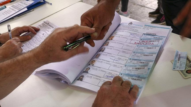 PASO 2021: Autoridades electorales recomiendan llevar pegamento y birome para ir a votar