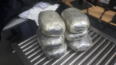 Llevaba ocultos seis kilos de marihuana en una valija: fue detenido