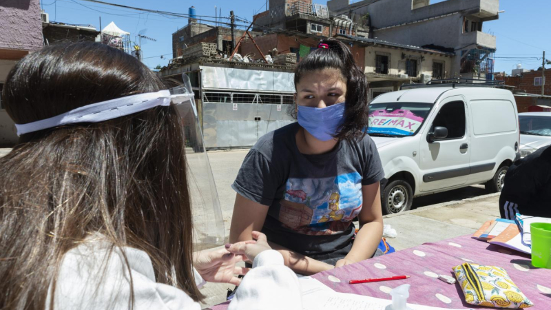El 42% de los jóvenes del país no tiene trabajo y el 76% no cuenta con cobertura en salud 