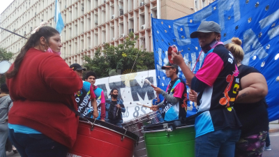 De planes sociales a empleo formal: “En el mejor de los casos, si se implementa, puede ser un parche”