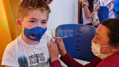 Covid-19: aprobaron la colocación de refuerzos para la población de 5 a 11 años