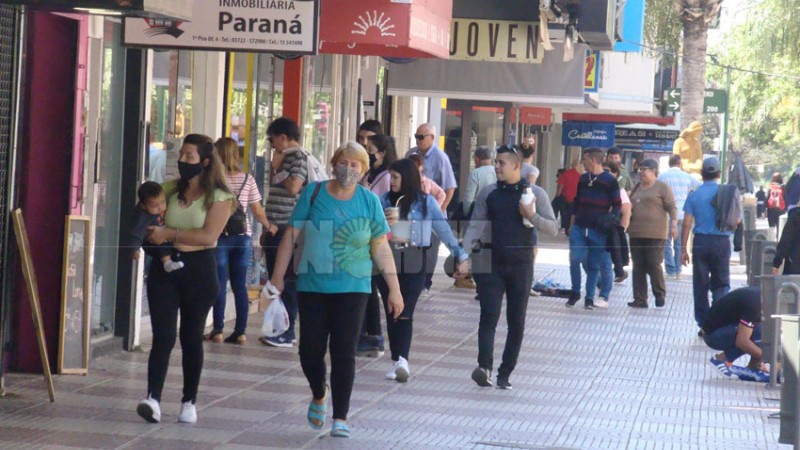 Confirmaron 34 muertes y 1.303 contagios en las últimas 24 horas