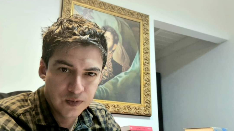 El abogado charatense César Paz presenta su segundo libro en Resistencia