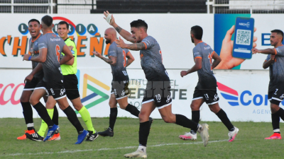 For Ever, a todo o nada ante Independiente de Chivilcoy