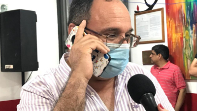 "Estamos expectantes con los resultados de estas elecciones", dijo Picón desde el Comité de la UCR