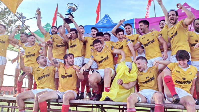 Las voces y todo el color de la fiesta de Curne, campeón del Torneo Oficial de Rugby de la URNE