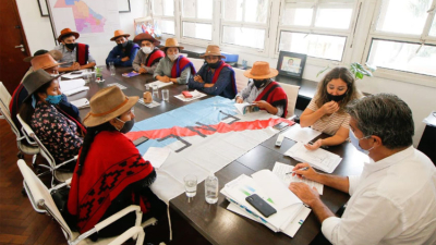 Capitanich coordinó una agenda de trabajo con el Frente Nacional Campesino