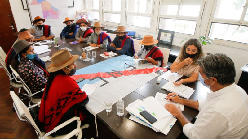Capitanich coordinó una agenda de trabajo con el Frente Nacional Campesino