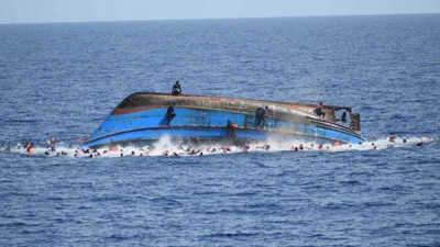 Nuevo naufragio en aguas griegas deja al menos 16 muertos