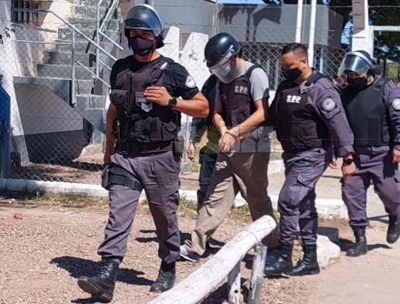 detenido.jpg