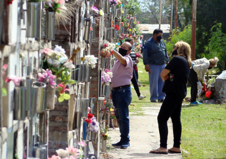 cementerio.jpg