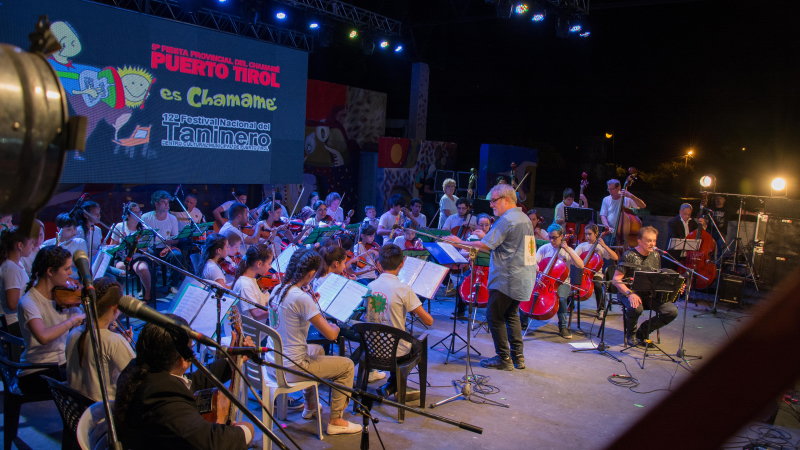 Que se escuche el primer sapucay: comienza el festival del Chamame en Tirol