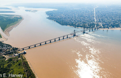 Capitanich y Katopodis definieron avances del segundo puente y acueducto del interior
