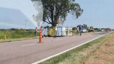 Tragedia en Ruta 95: fallecen dos hermanos de 14 y 22 años