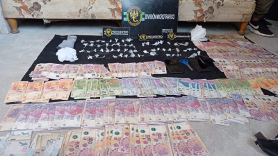 Dos detenidos con cocaína y secuestro de más de 60 mil pesos en La Rubita