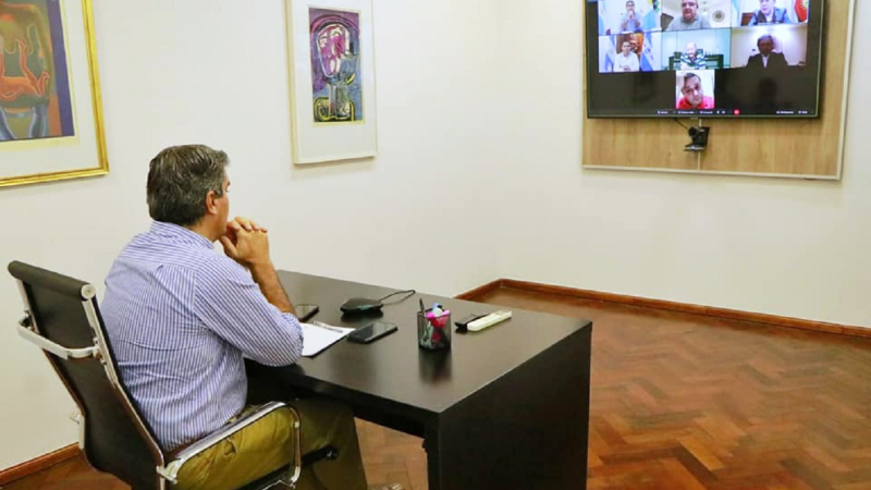 Gobernadores quieren mejorar el sistema de manejo de fuego