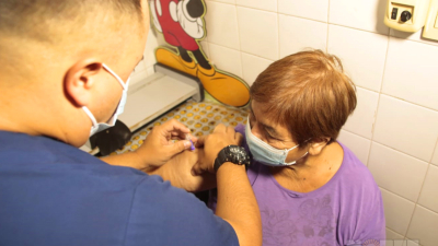 Comenzó la vacunación contra la gripe para mayores de 65 años