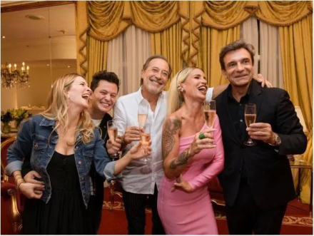 Casados con Hijos teatro.JPG