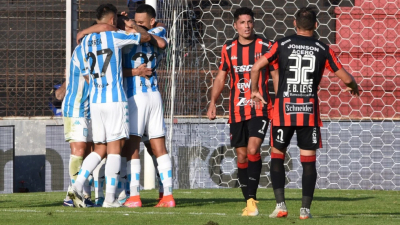 El Racing de Gago entró en la historia y superó al de Pizzuti
