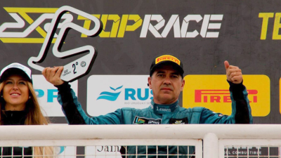 "Zapallito" Sánchez mostró su chapa en Viedma para liderar el Top Race Series