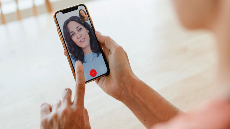 La mitad de los psicólogos del país está a favor de usar la terapia online