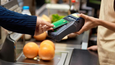 Comerciantes pymes a favor de comenzar a bajar costos por el uso de tarjetas 