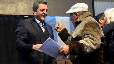 Massa: "Es momento de aportar soluciones"