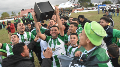 Defensores de Vilelas gritó campeón