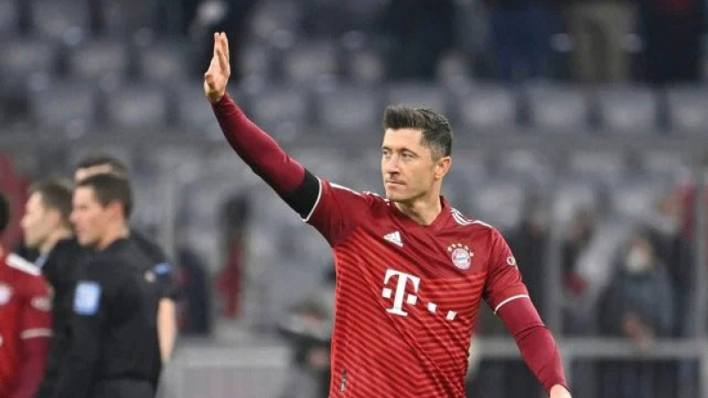 Lewandowski es el nuevo refuerzo del Barcelona de Xavi