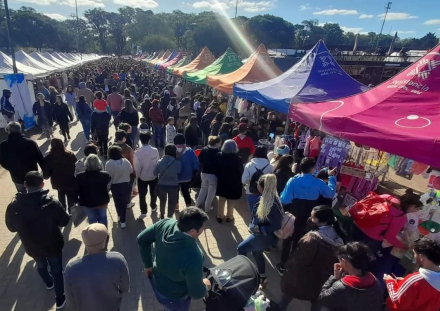 Mercados de la Ciudad en la Bienal 2022 (1).jpeg