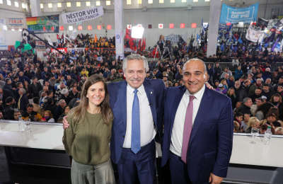 Mientras Batakis promete ajuste fiscal al FMI, Alberto anuncia otro bono