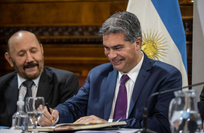 Capitanich suscribirá convenios y mantendrá reunión con Massa