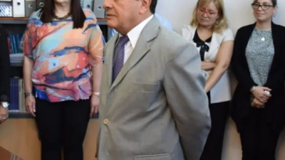 El camarista Antonio Martínez informó que seguirá en el cargo por "ser juez natural"