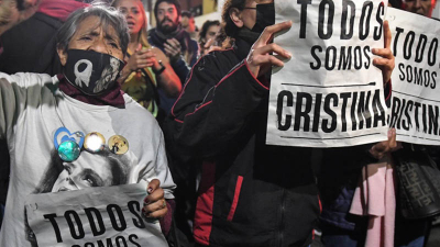 Recoleta: sigue la vigilia en la casa de Cristina Kirchner tras el intento de magnicidio