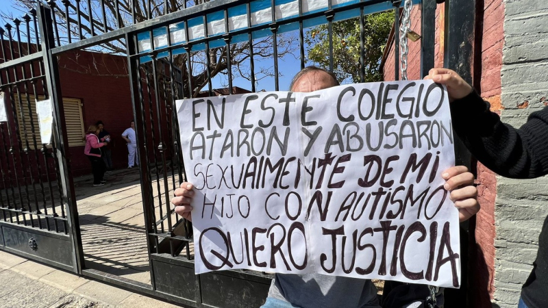 Córdoba: un nene con autismo fue abusado por dos compañeros en el baño de una escuela