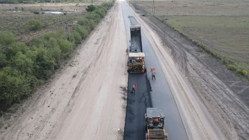 Conectar e incluir con obras viales para el desarrollo del Chaco