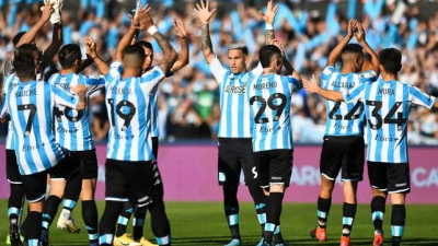 Racing busca el triunfo ante River y espera una mano del rojo
