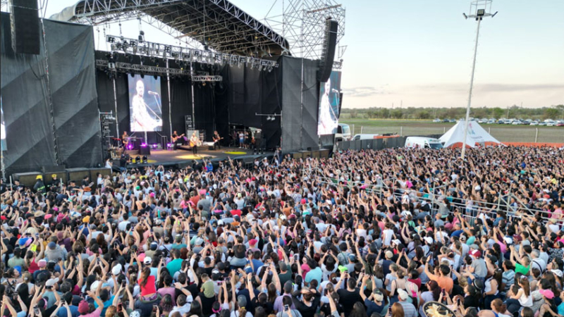 Más de 70.000 personas disfrutaron de Abel Pintos en el autódromo