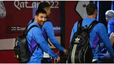 La Selección Argentina llegó a Qatar y comienza la ilusión por el Mundial