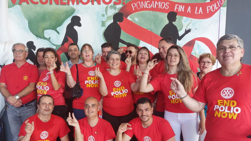 Comprometido con la erradicación de la poliomielitis