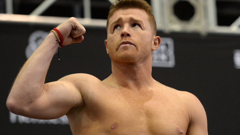 Canelo en versión LTA: el boxeador mexicano le quiere pegar a Messi