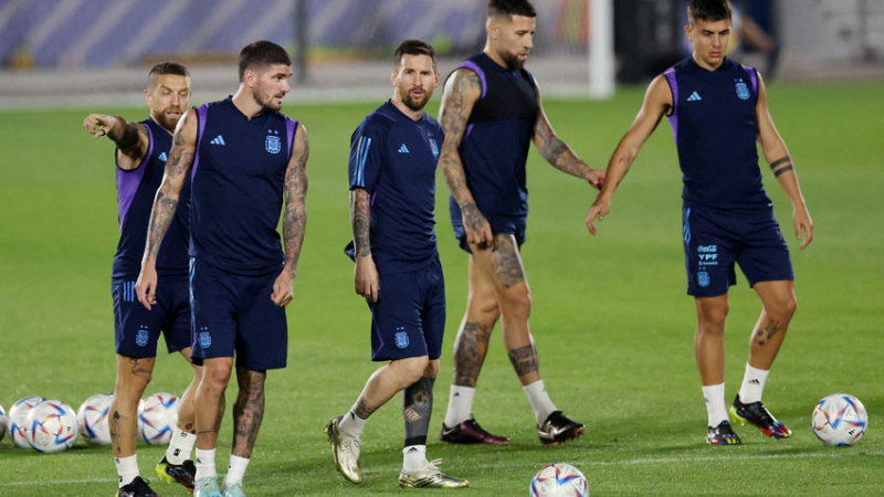 Argentina ante Polonia, sin margen de error y con el pase a octavos en juego