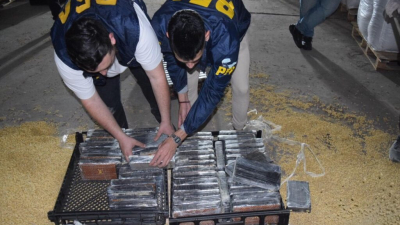 Cayó en el descuento: atraparon al narco que llevaba cocaína a Qatar